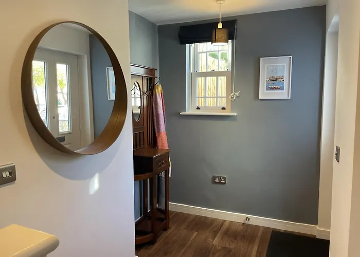 Light-filled Eco-home With Patio 度假居