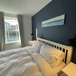 Holiday home Light-filled Eco-home With Patio